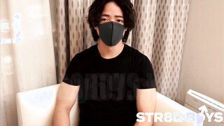 STR8BOYS – SBC-0325 –【欲情〜ノンケの本性〜】筋肉美ボディ！デカマラ!甘いマスク！と3拍子揃った22歳イケメン学生!!激し過ぎる生激パコは必見!