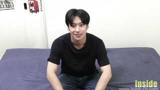 HUNK CHANNEL – INS-1050 – 初出し!!爽やかノンケが後半撮影を忘れてエッチを楽しむ