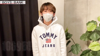BOYS.BANK – BOB-143 – タップリ見せます!!激カワ18歳がデカちんビクビク、カラダガクガクで・・