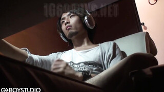 BOY STUDIO – BOY-671 – 今どきヒゲイケメン、シコシコ開始。
