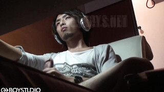 BOY STUDIO – BOY-671 – 今どきヒゲイケメン、シコシコ開始。