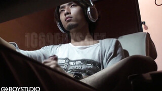 BOY STUDIO – BOY-671 – 今どきヒゲイケメン、シコシコ開始。