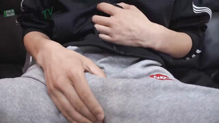 Men’s Rush.TV – MR-ON1216 – 20cm超え！18歳の超デカチン大学生が圧巻の巨根をシコって豪快射精！