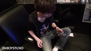 BOY STUDIO – BOY-500 – 再編集！今どき男子がビデボで即抜き！２回射精！