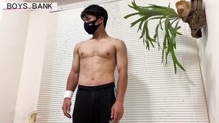 BOYS.BANK – BYB-0158 – 超巨根18歳大学生が初のアナル責めにナゼかギンギン!!大股開きのマングリ返しで「もう恥ずかし過ぎます〜…。」