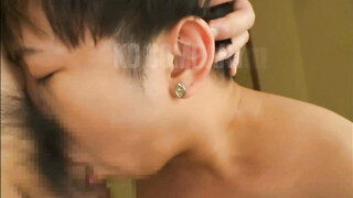 KO-EAST – 美しき男娼 5