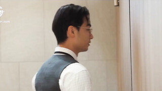 Vietsub Gaydar: Bisex Manager & Slutty Office Worker