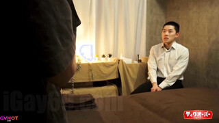 DIG240: Handsome Straight Boy Try Gay Massage