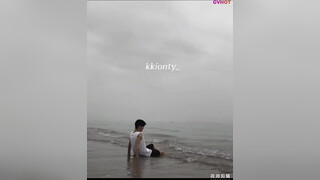 Chinese Handsome Guy Kkionty Jerking Off