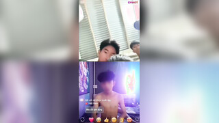 Vietnamese Couple Video Call Fucking In Front Of Strangers