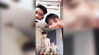 Vietnamese Couple Video Call Fucking In Front Of Strangers