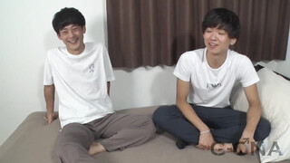 Men’s Rush.TV – GONA-181 – モチ肌童顔大学生が高校時代からのリア友を連れてきてオナニー鑑賞♂