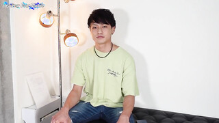 Men’s Rush.TV – HBM-361 – 20歳の筋肉ノンケが巨大オナホで激しく腰を振る！腹筋をしならせ豪快射精！
