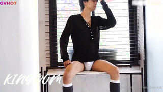 Kingdom Blue 16: Handsome Bottom Show Dick