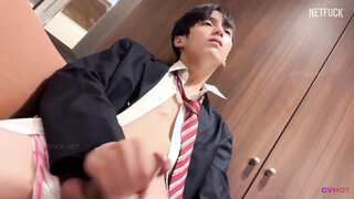 Handsome Japanese Straight Student Films Jerking Off