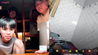 Jerking Off In Front Of 4 Vietnamese Straight Boys