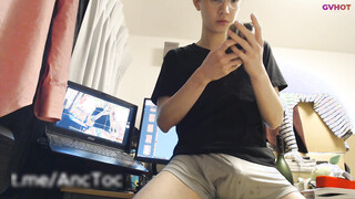 Handsome Chinese Guy AncToc Jerking Off