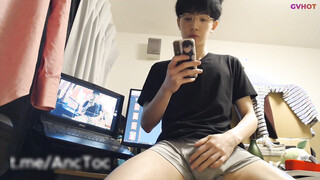 Handsome Chinese Guy AncToc Jerking Off