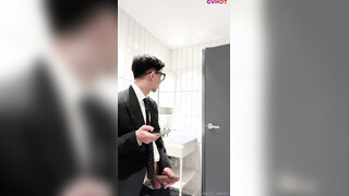 Ducal (Seven) & Snack Fucking Bareback In Public WC