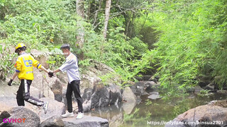 Chuoihong98 & BenNho Fucking Outdoor (Part 1)