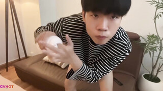 Vietnamese Boy Oreo Jerking Off