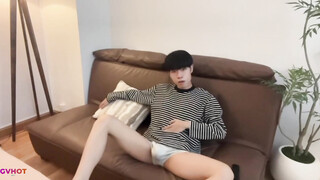 Vietnamese Boy Oreo Jerking Off