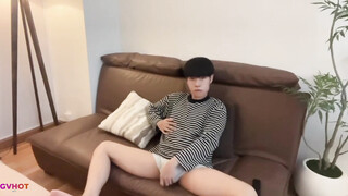Vietnamese Boy Oreo Jerking Off