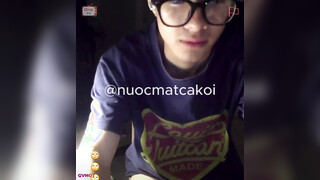 Handsome Vietnam Boy Show Dick On OmeTV