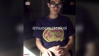 Handsome Vietnam Boy Show Dick On OmeTV