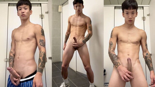 Haohao Jerking Off In Public Toilet