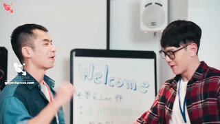 GD-040 開學前的開苞迎腥／被學長情侶檔無套破處 BB Orientation: Seniors Take Turn Drilling My Hole