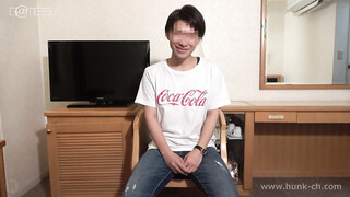HUNK CHANNEL – THT11001 – 宅配ちんこ～誠編～、バリウケけんじくん21歳長野の学生くんの元にマッチョなノンケの誠（まこと）くん24歳をお届け!!!