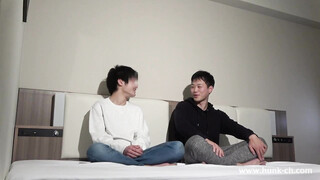 HUNK CHANNEL – GC-0038 – ノンケvsゲイ!!『ガッチンコ!!』松坂桃○似のイケメンデカマラ直斗（なおと）くん22歳!!!VSリョウマ164cm53kg20歳!!直斗のデカ過ぎるチンコにデカマラに慣れてるはずのリョウマも腰が引けちゃいます!!!