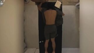 [OF] OICHIRO マッサージ店で [隣の客にバレてもガン掘り止まらず連続射精三連発]